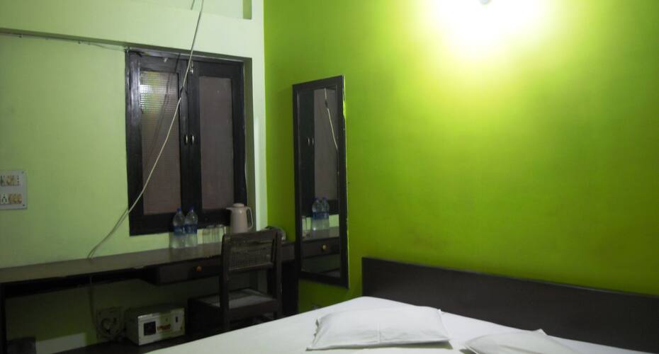 Shivam Guest House, Bhopal 4